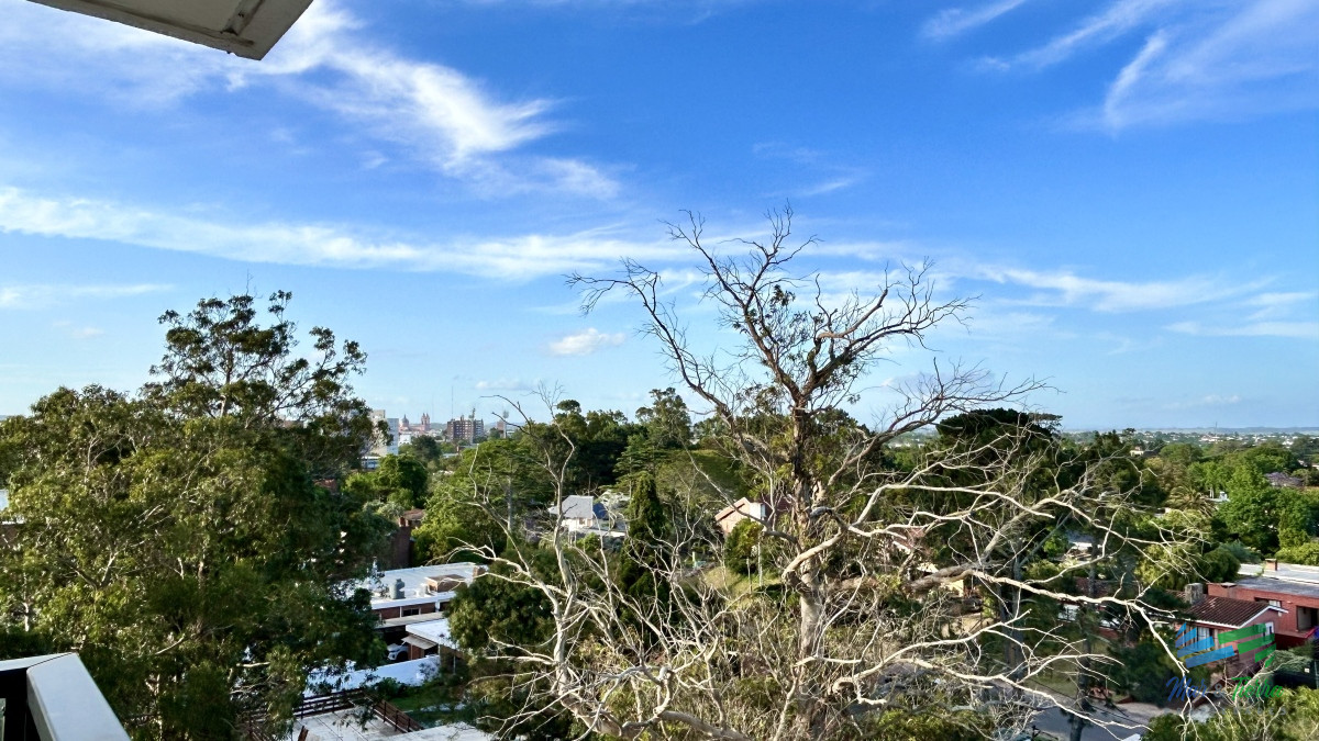 Apartamento ID.4280 - Apartamento de 2 dormitoiros en venta Punta Del Este 