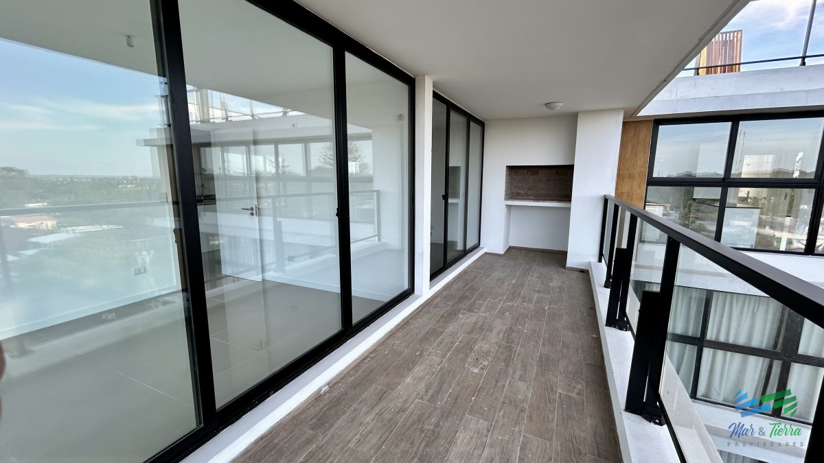 Apartamento ID.4281 - Venta de Apartamento de 2 dormitorios en Roosevelt, Punta Del Este