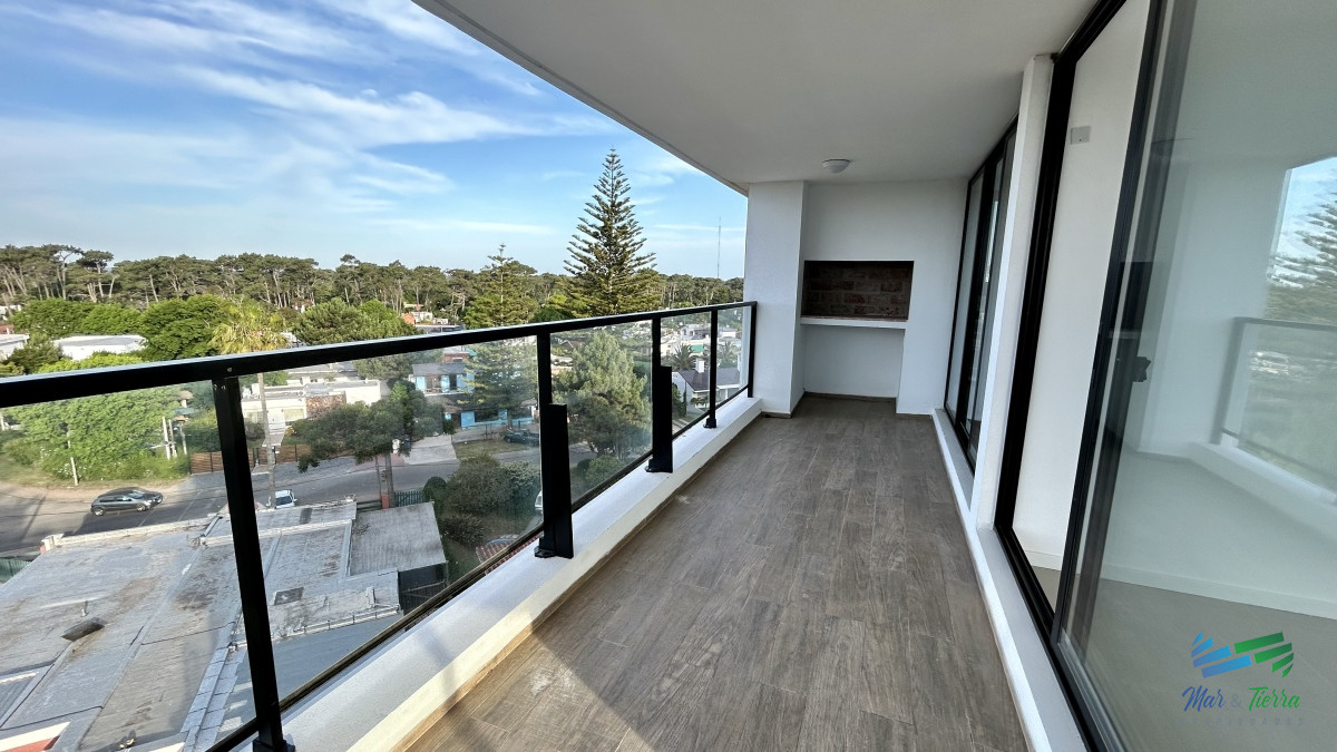 Apartamento ID.4280 - Apartamento de 2 dormitoiros en venta Punta Del Este 