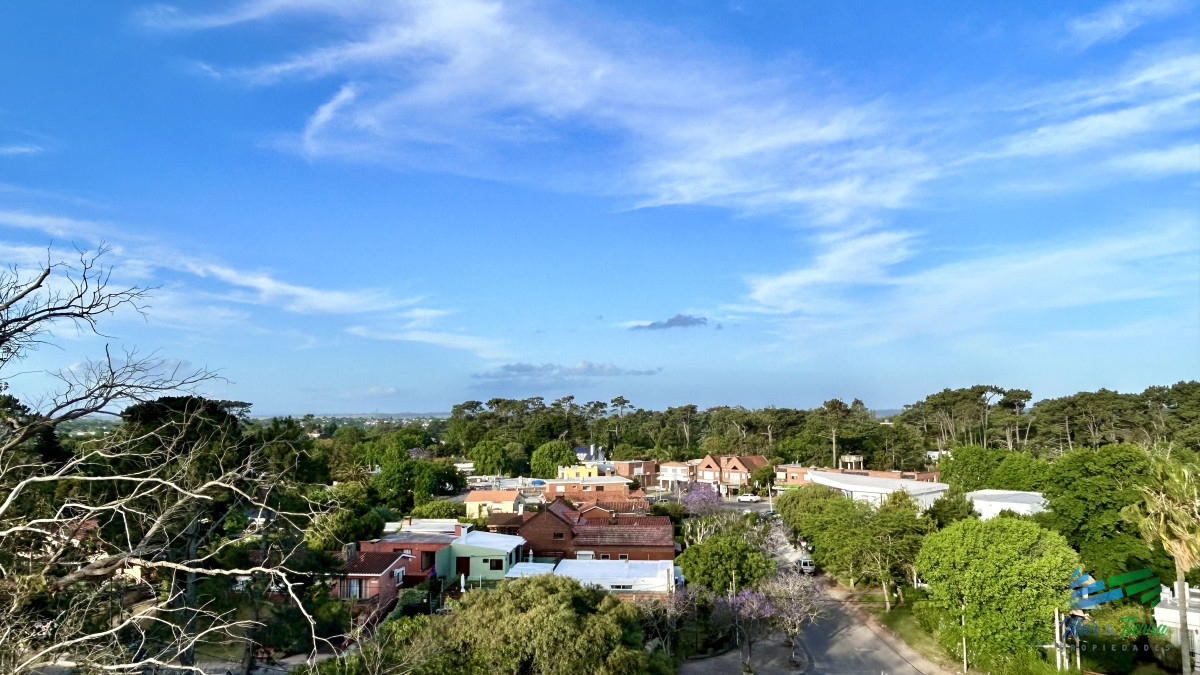 Apartamento ID.4280 - Apartamento de 2 dormitoiros en venta Punta Del Este 