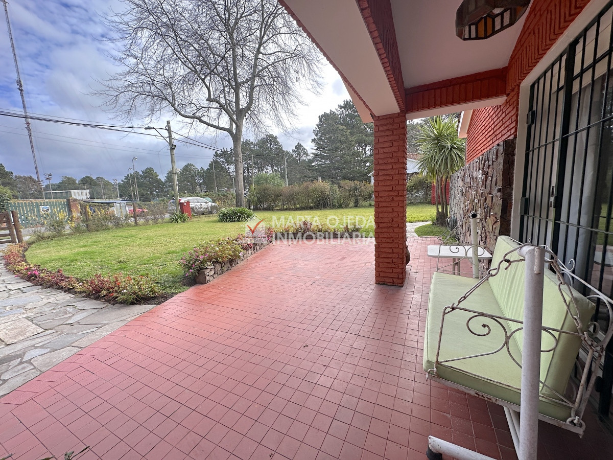 Casa ID.40120 - Punta del Este casa en venta de 3 dormitorios en Barrio Cantegril