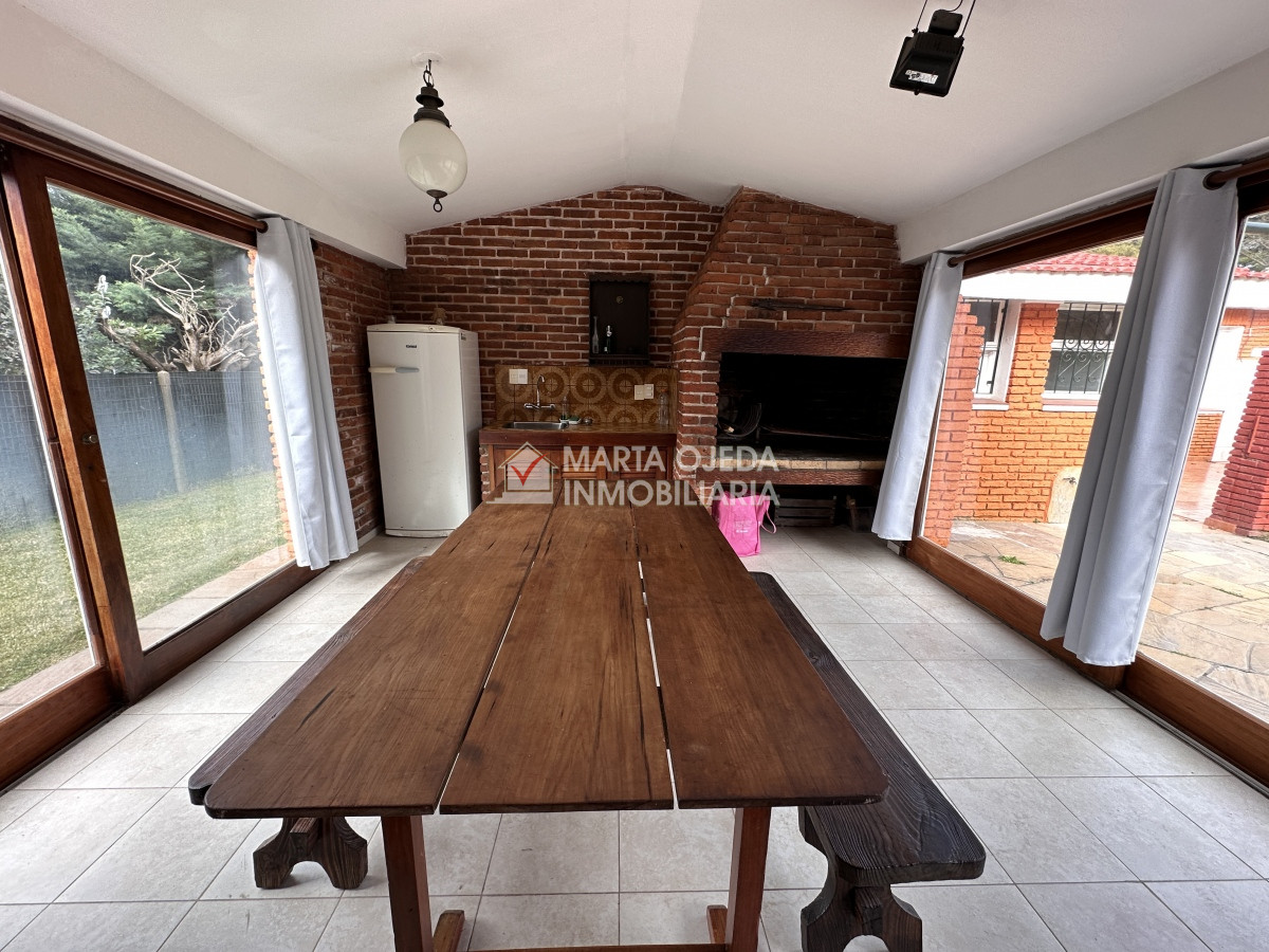 Casa ID.40120 - Punta del Este casa en venta de 3 dormitorios en Barrio Cantegril
