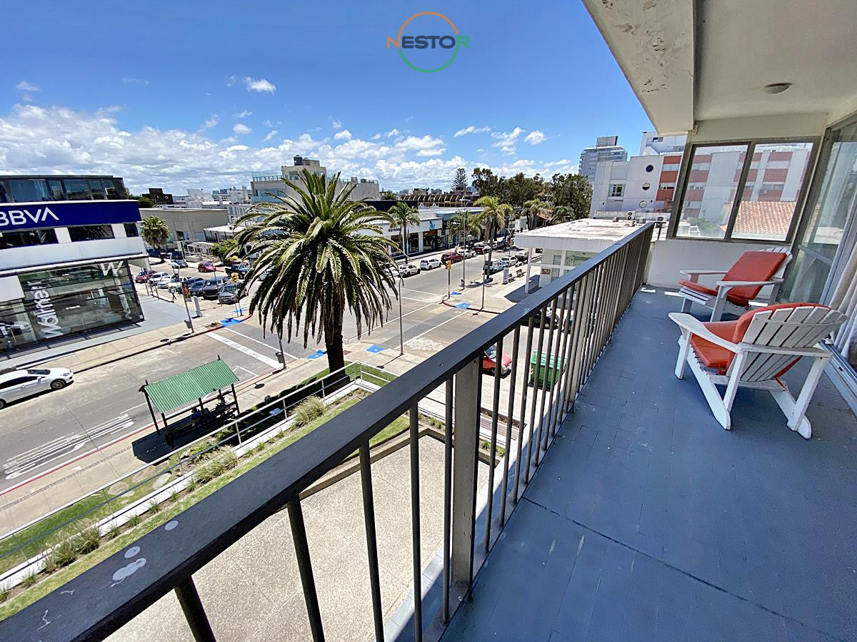 Apartamento ID.5217 - Apartamento en Peninsula a metros de la Rambla