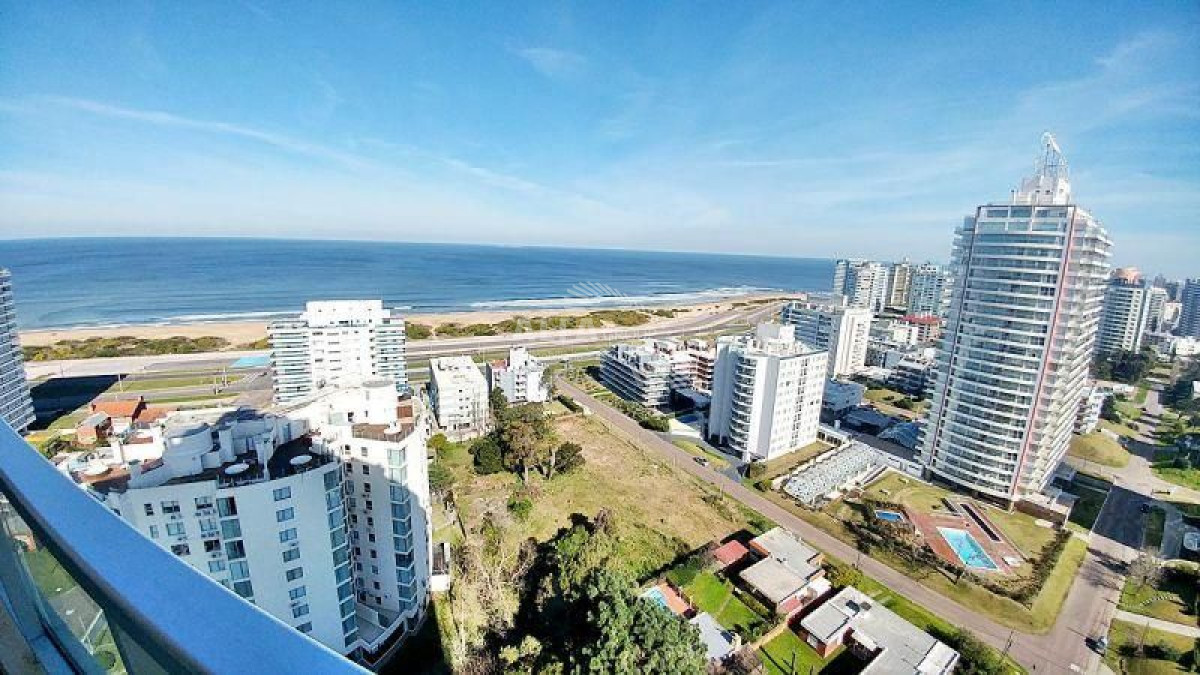 Brava - GoPunta - Portal Inmobiliario de Punta del Este - Maldonado
