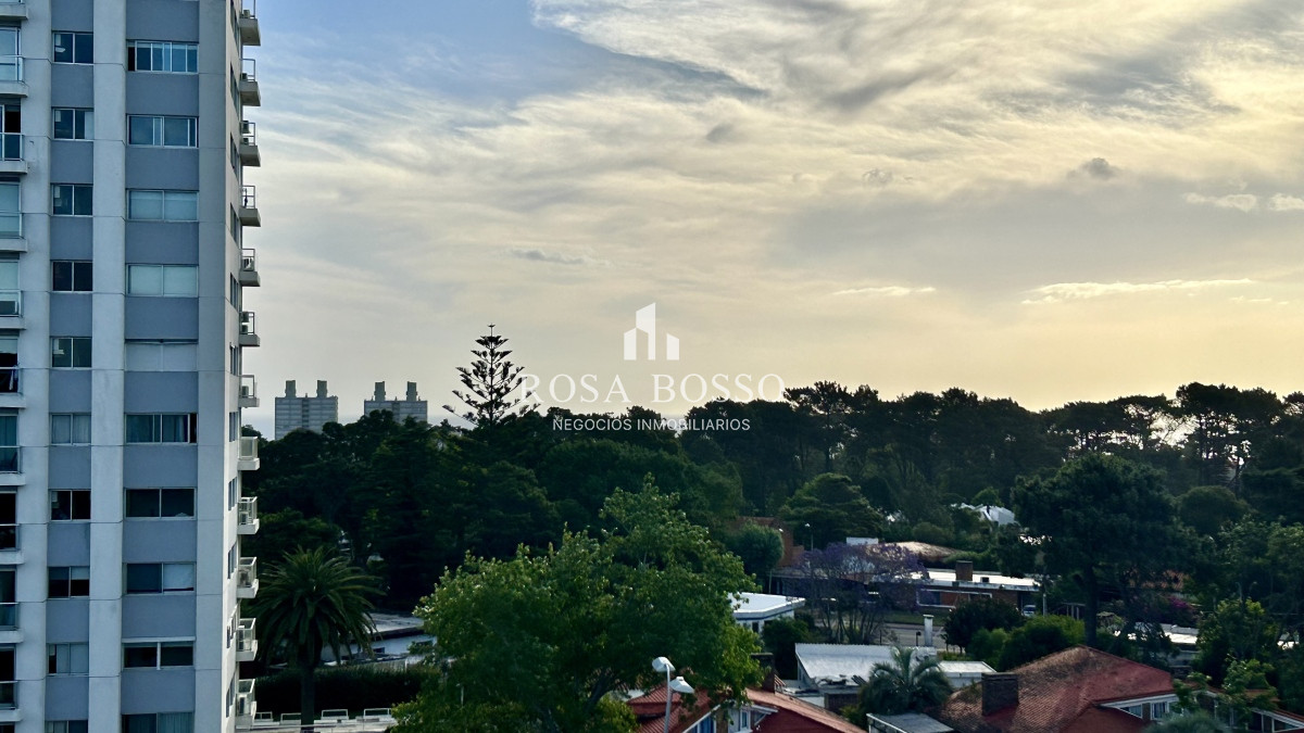 Apartamento ID.9378 - Apartamento en venta 3 dormitorios Punta del Este