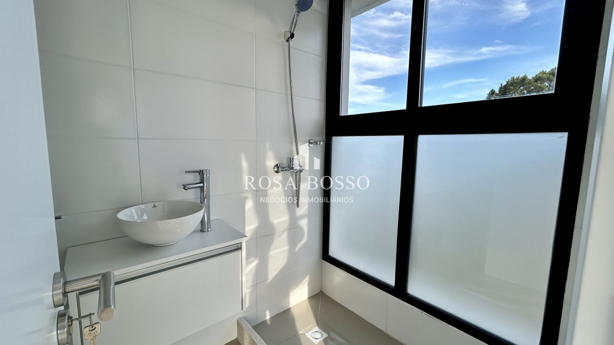 Apartamento ID.9378 - Apartamento en venta 3 dormitorios Punta del Este