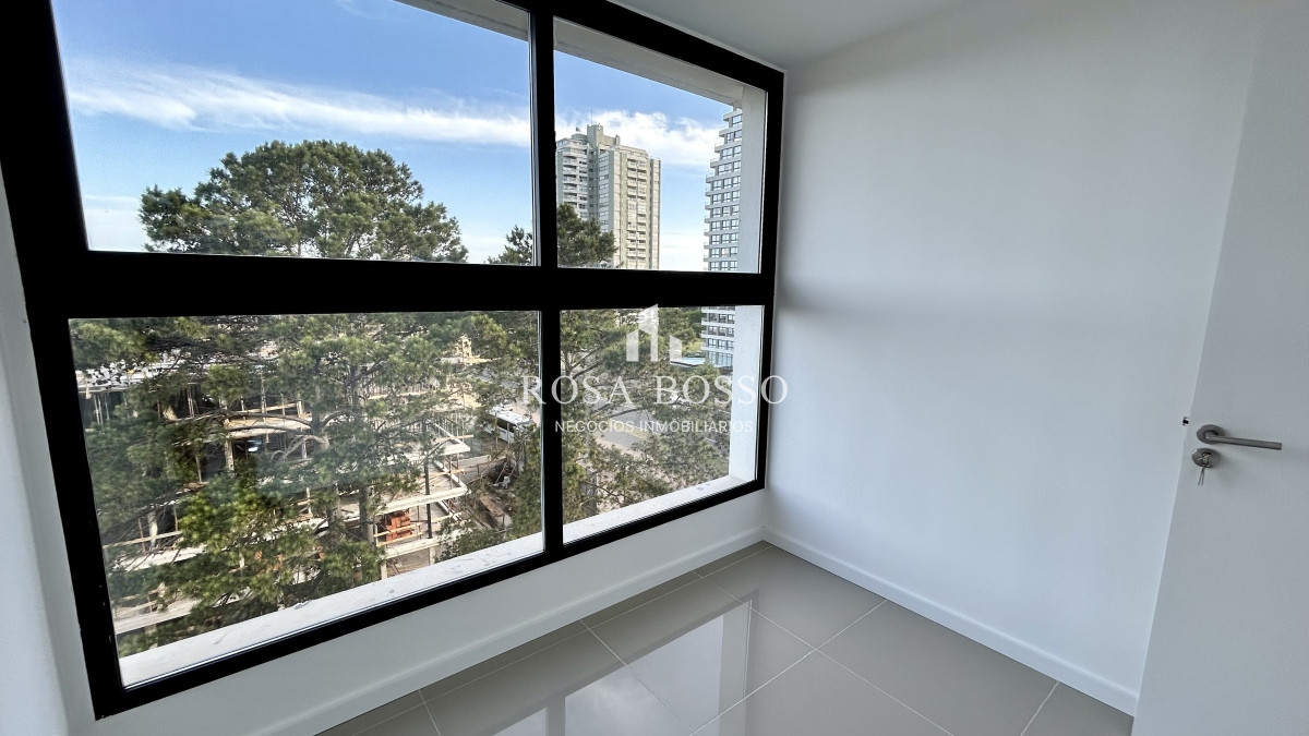 Apartamento ID.9378 - Apartamento en venta 3 dormitorios Punta del Este