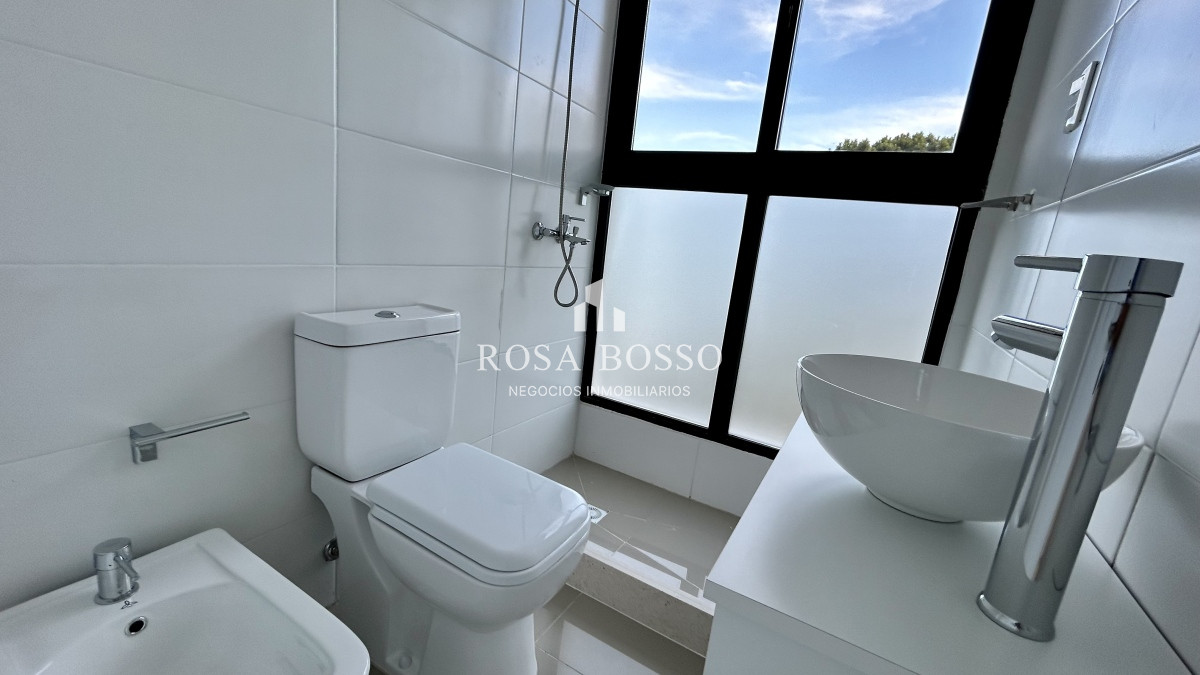 Apartamento ID.9378 - Apartamento en venta 3 dormitorios Punta del Este
