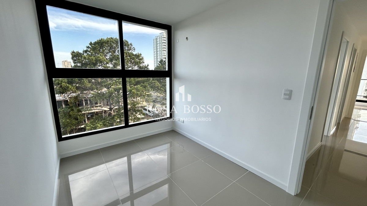 Apartamento ID.9378 - Apartamento en venta 3 dormitorios Punta del Este