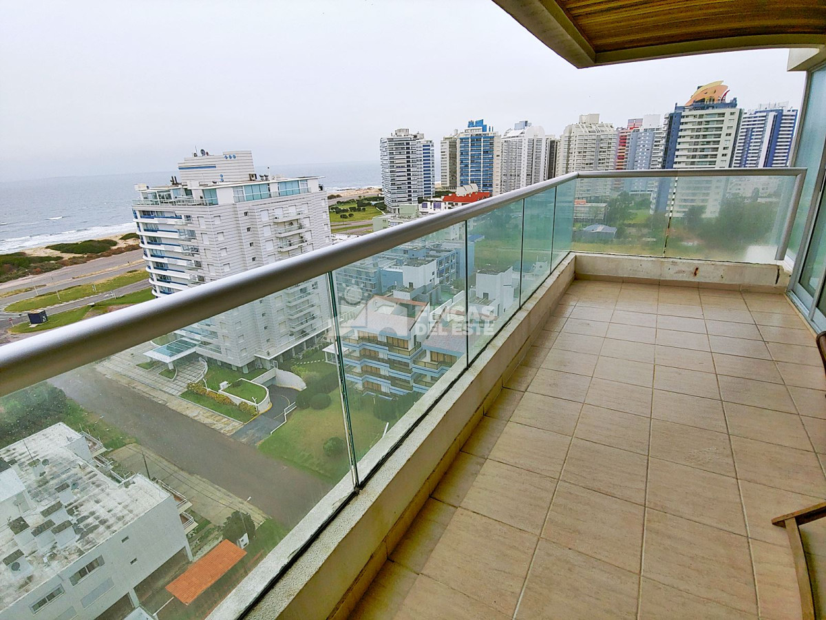 Brava - GoPunta - Portal Inmobiliario de Punta del Este - Maldonado