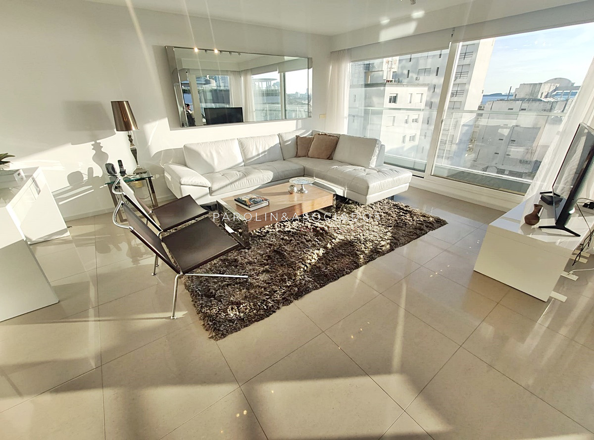 Mansa - GoPunta - Portal Inmobiliario de Punta del Este - Maldonado
