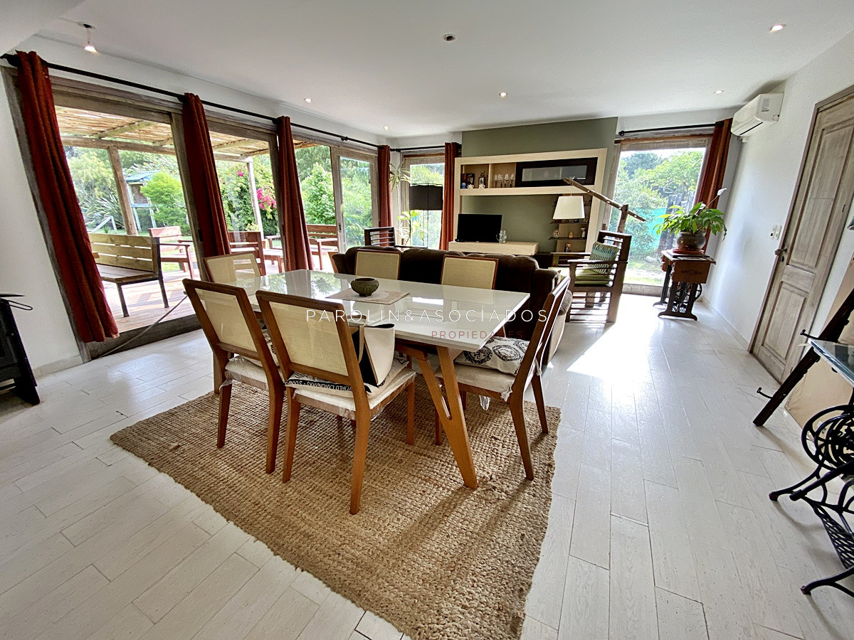 Casa en venta con 4 dormitorios y piscina en Punta del Este - GoPunta - Portal Inmobiliario de Punta del Este - Maldonado