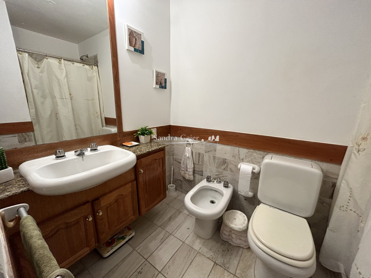 Apartamento ID.2047 - VENTA BRAVA VISTA AL MAR OPORTUNIDAD AV CHIVERTA