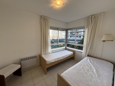 Apartamento ID.2888 - venta Av. chiverta aidy grill edificio tradicional 