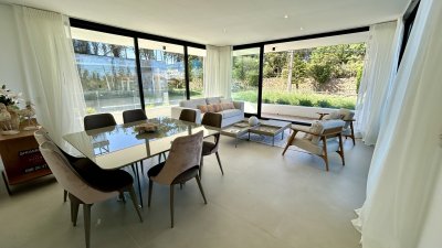 Apartamento ID.1857 - Apartamento de 2 dormitorios en venta Punta del Este