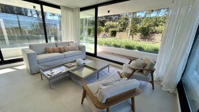 Apartamento ID.1857 - Apartamento de 2 dormitorios en venta Punta del Este