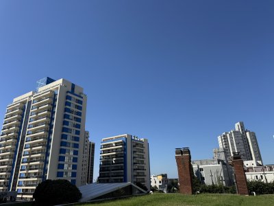 Apartamento ID.2888 - venta Av. chiverta aidy grill edificio tradicional 