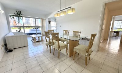 venta Av. chiverta aidy grill edificio tradicional