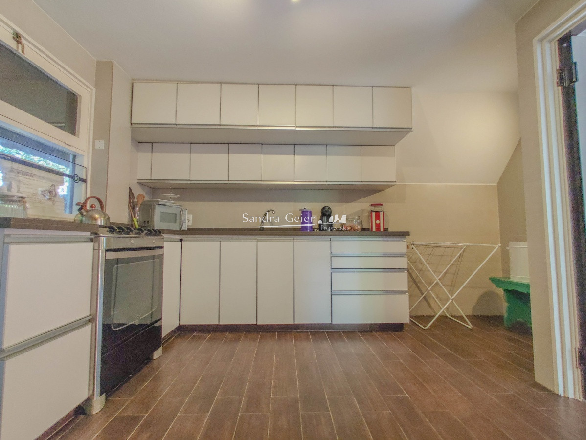 Casa ID.1310 - Casa en venta Playa Mansa 3 dormitorios