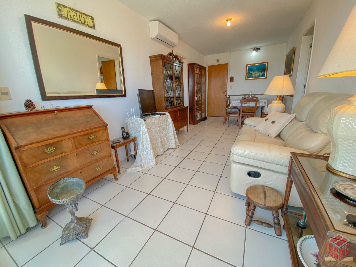 Apartamento ID.8611 - Apartamento de 2 dormitorios en venta, Punta del Este