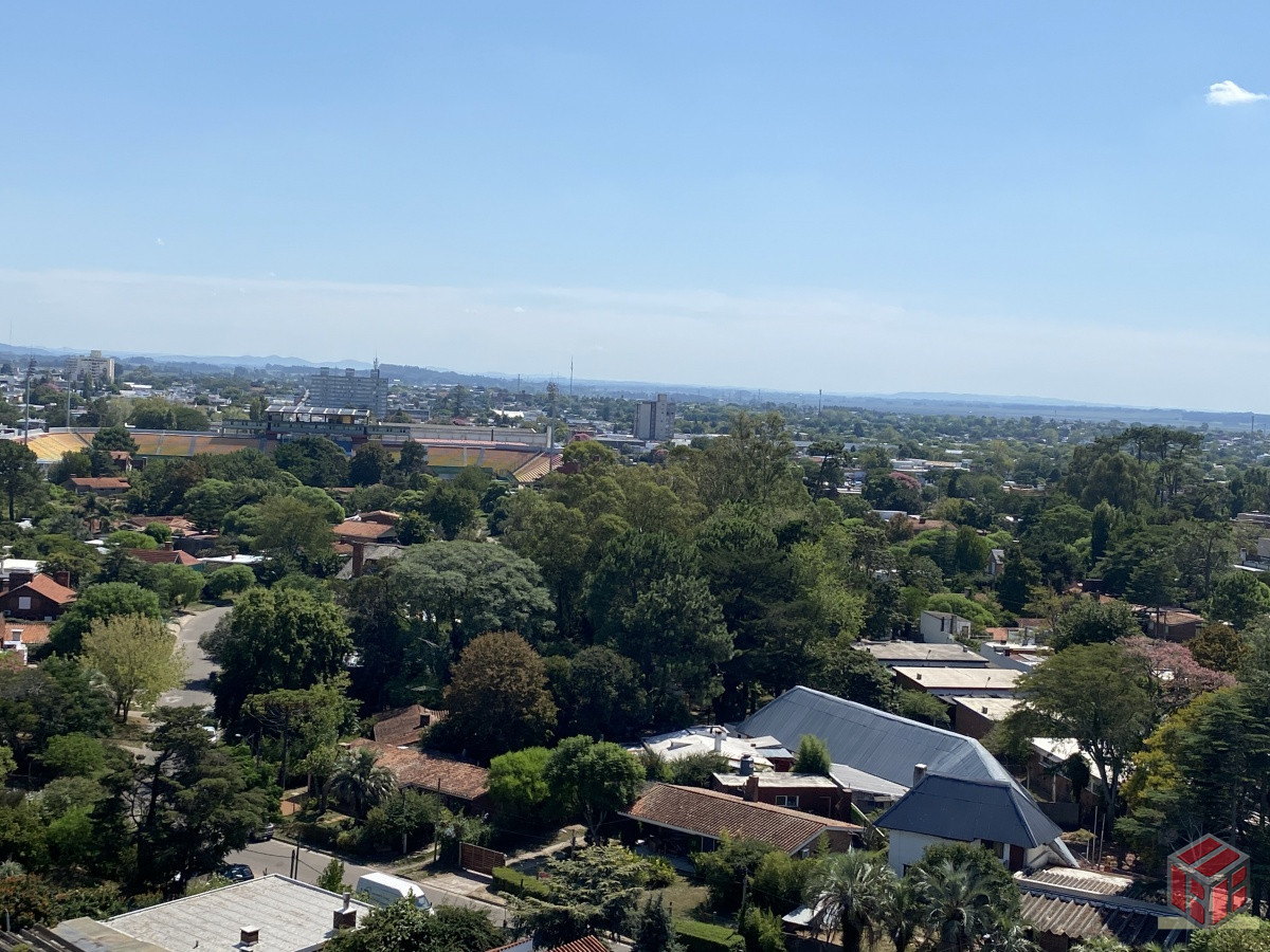 Apartamento ID.8611 - Apartamento de 2 dormitorios en venta, Punta del Este