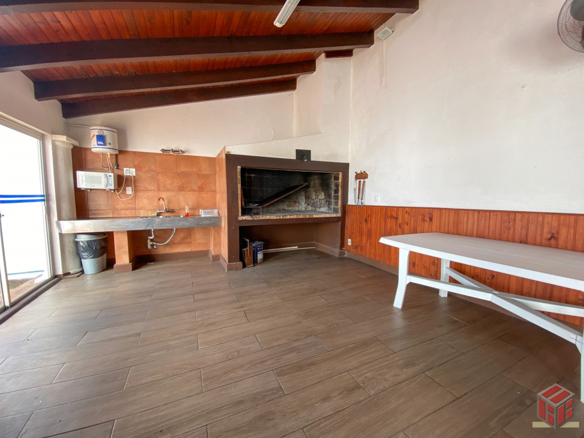 Apartamento ID.8611 - Apartamento de 2 dormitorios en venta, Punta del Este