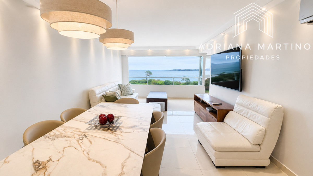 Apartamento de 2 dormitorios, 2 baños +Dependencia, Playa Mansa