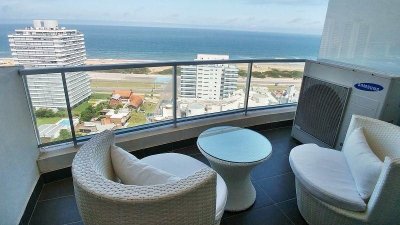 Apartamento en venta  3 dormitorios en Playa Brava