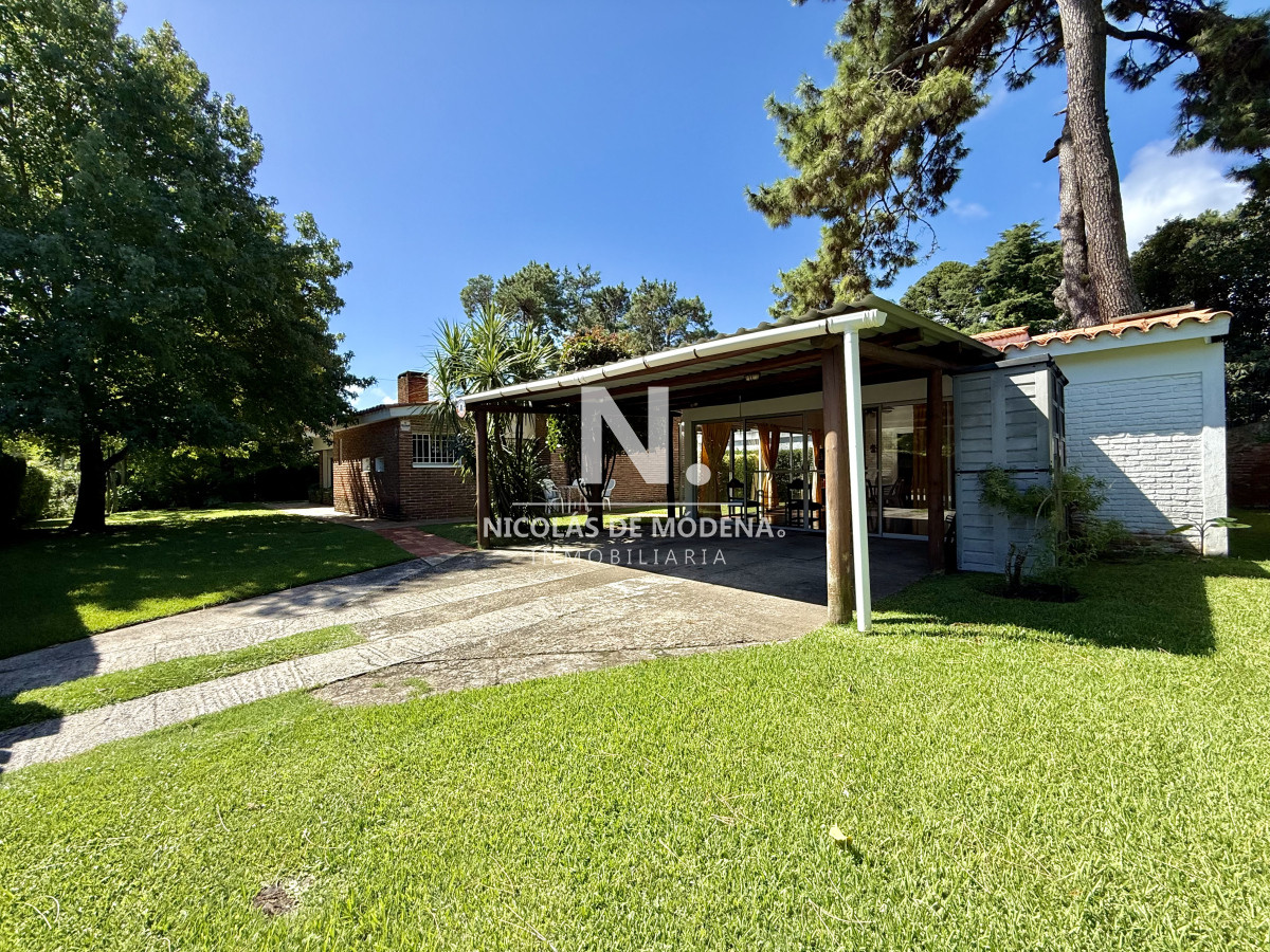 Casa en venta en Av Córdoba Punta del Este - GoPunta - Portal Inmobiliario de Punta del Este - Maldonado