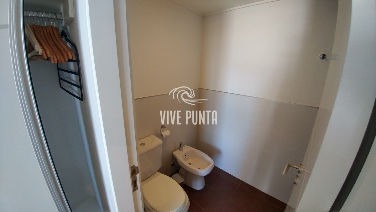Apartamento ID.497 - Apartamento en venta Playa Brava 2 dormitorios y medio 