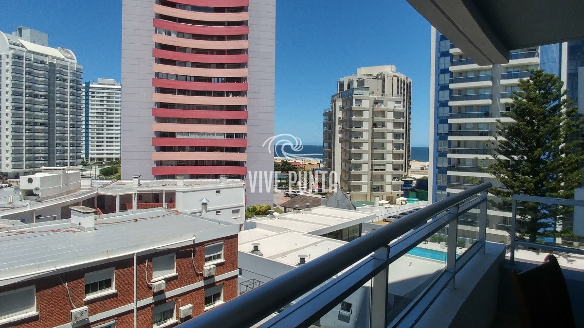 Apartamento ID.497 - Apartamento en venta Playa Brava 2 dormitorios y medio 