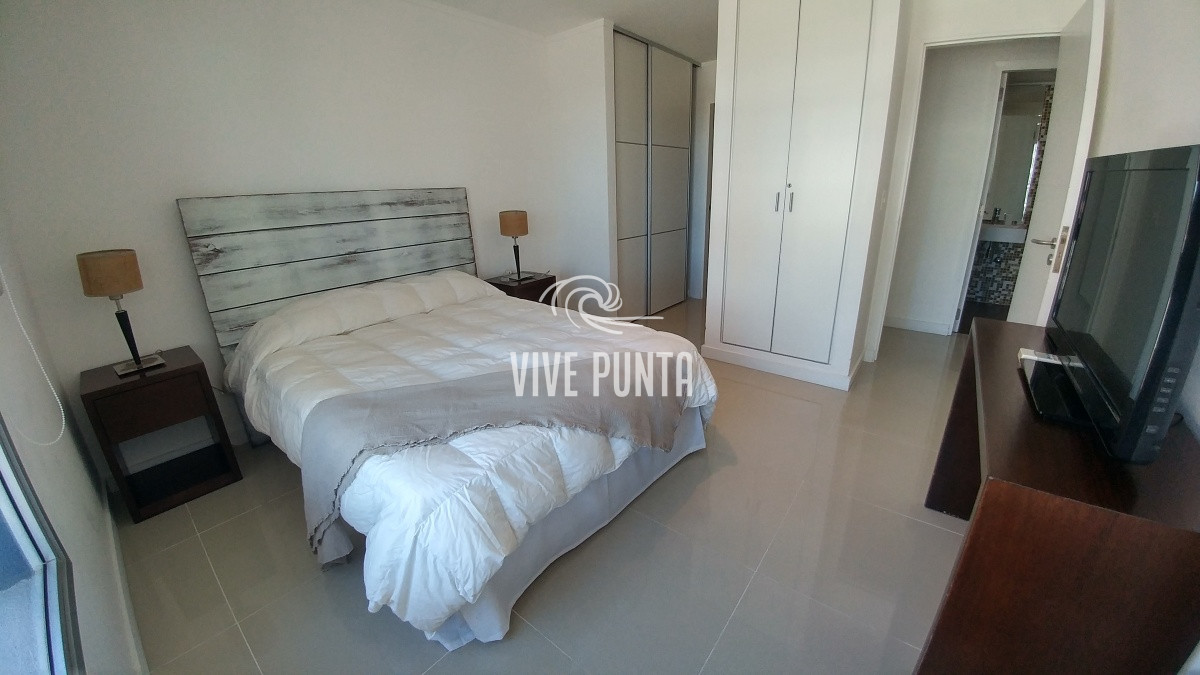 Apartamento ID.497 - Apartamento en venta Playa Brava 2 dormitorios y medio 