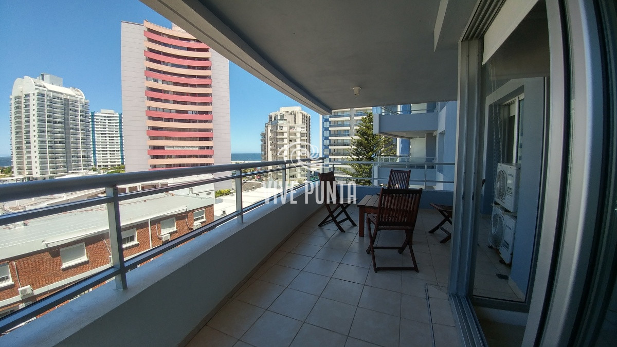 Apartamento ID.497 - Apartamento en venta Playa Brava 2 dormitorios y medio 