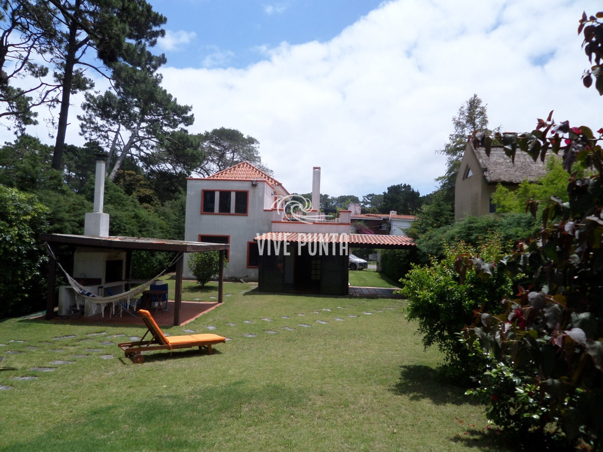 Casa ID.268 - Casa nueva al mercado! 