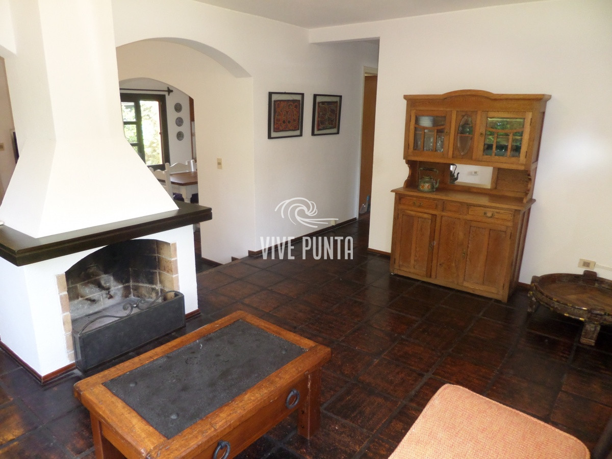 Casa ID.268 - Casa nueva al mercado! 