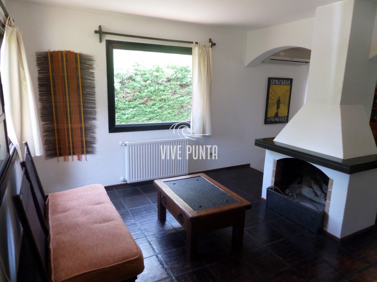 Casa ID.268 - Casa nueva al mercado! 