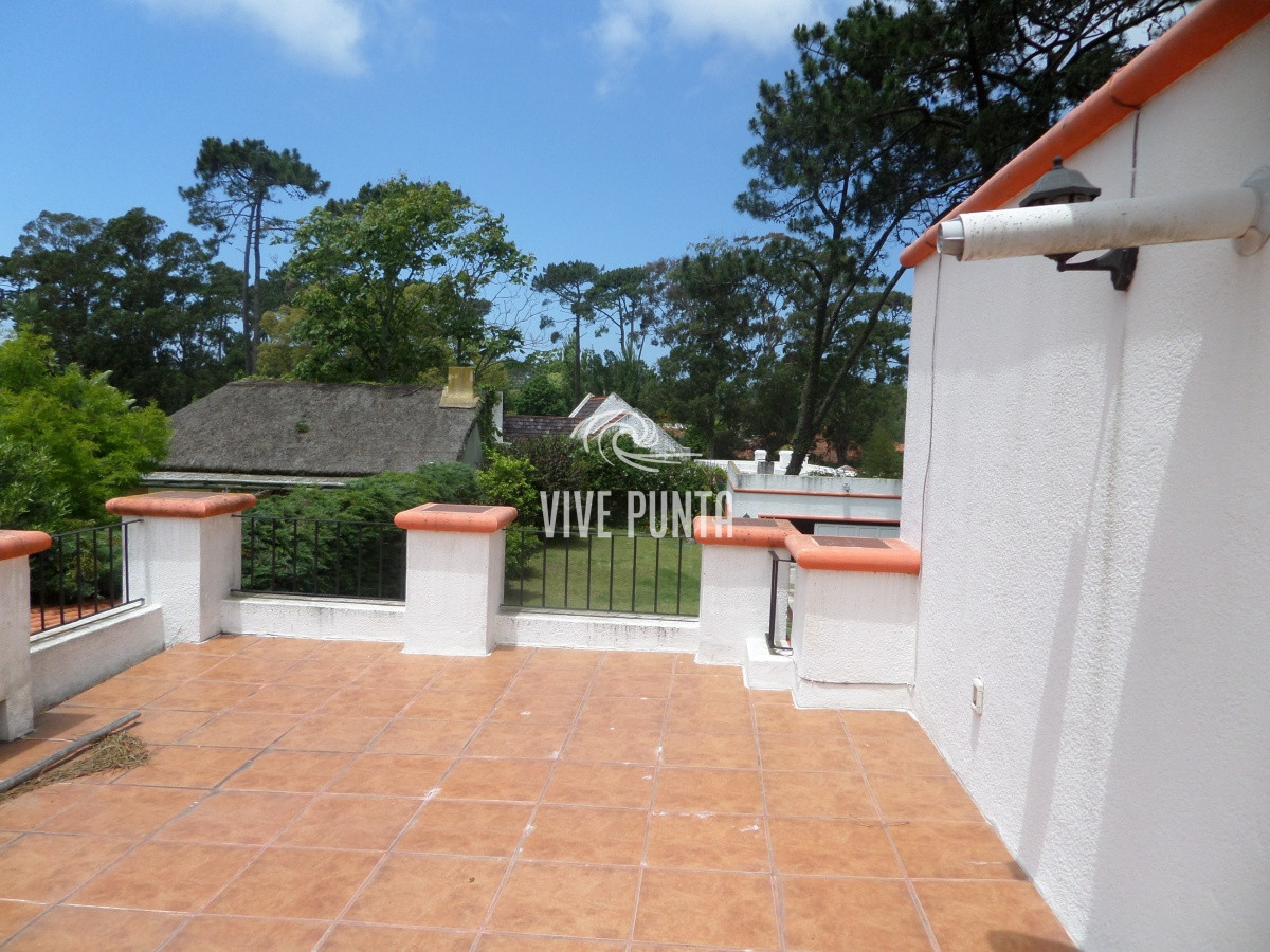 Casa ID.268 - Casa nueva al mercado! 