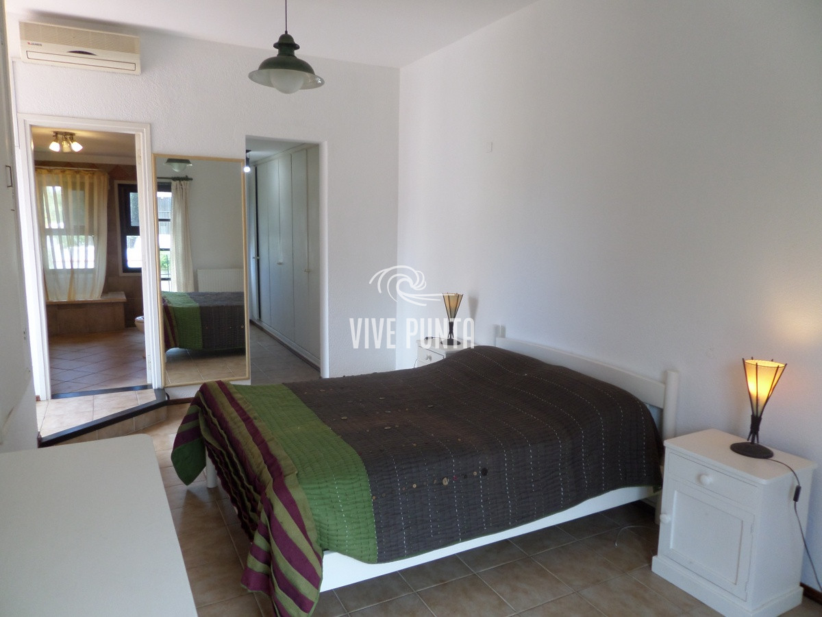 Casa ID.268 - Casa nueva al mercado! 