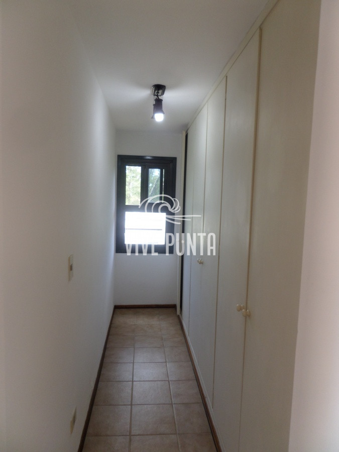 Casa ID.268 - Casa nueva al mercado! 