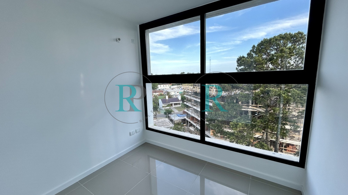 Apartamento ID.2057 - Apartamento en venta 3 dormitorios Punta del Este