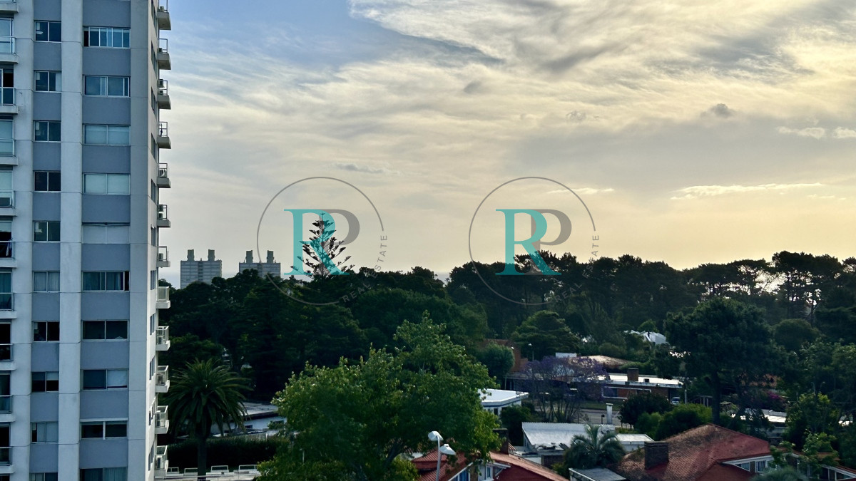 Apartamento ID.2057 - Apartamento en venta 3 dormitorios Punta del Este