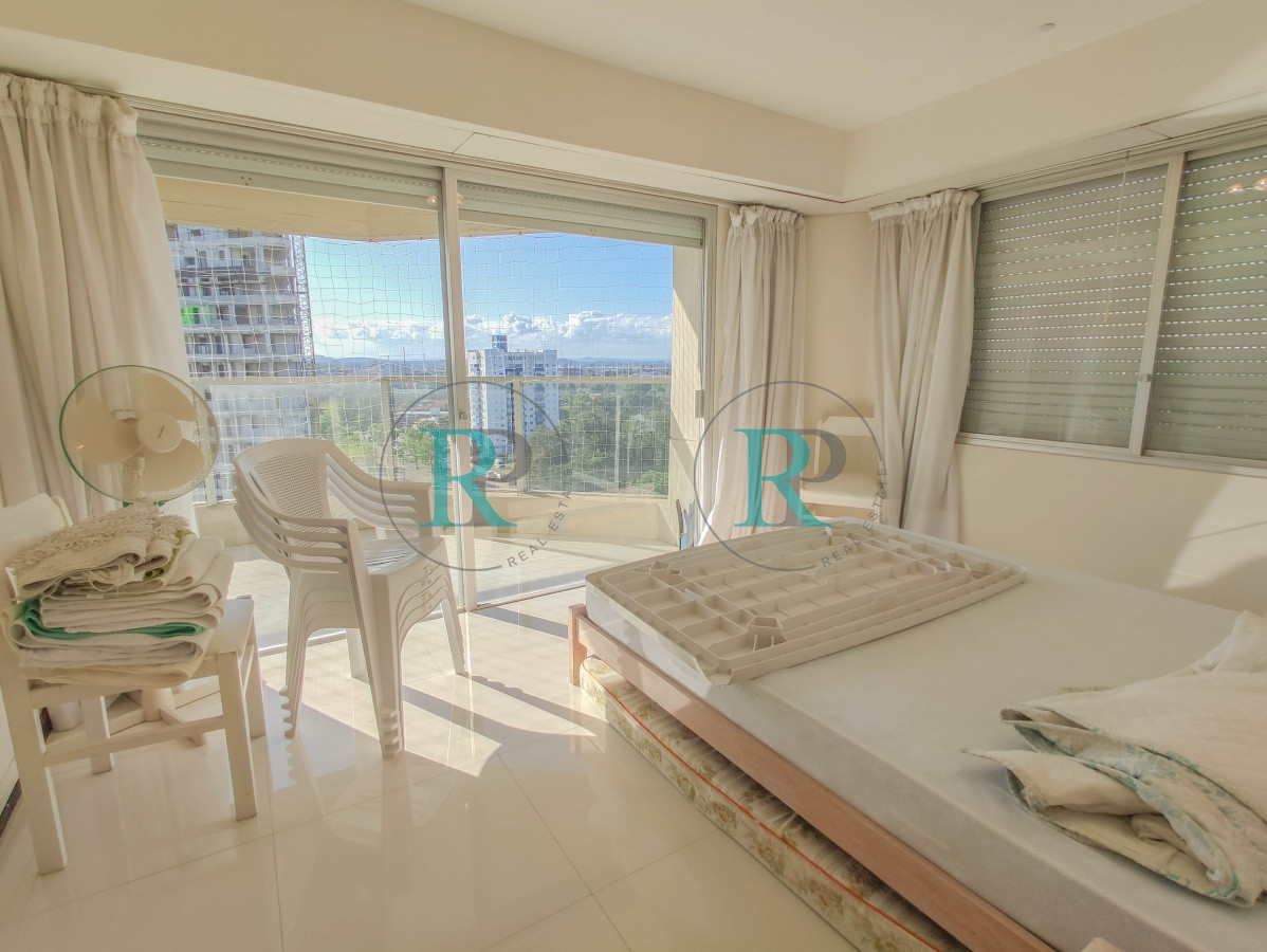 Apartamento ID.1495 - Apartamento en venta Punta Del Este 3 dormitorios