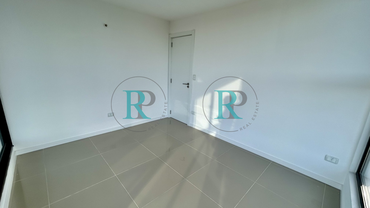 Apartamento ID.2049 - Apartamento de 2 dormitoiros en venta Punta Del Este 