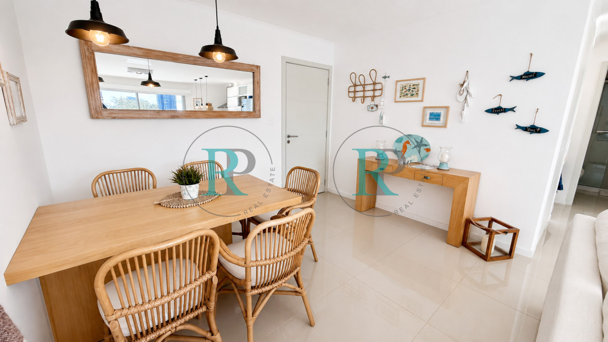 Apartamento ID.2794 - Apartamento de un dormitorio, con gran terraza, en venta en Punta del Este