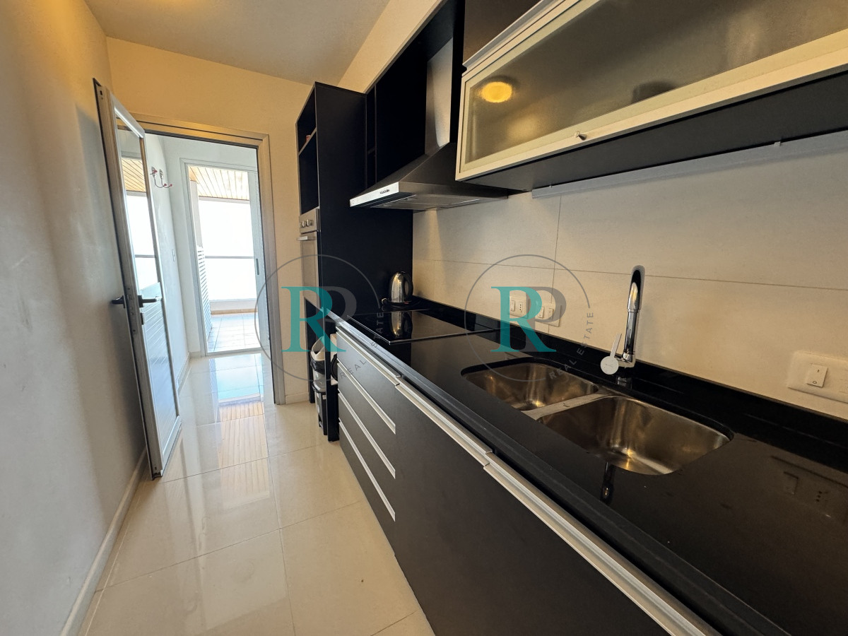 Apartamento ID.2284 - Punta del Este, 3 dormitorios con vista directa al mar