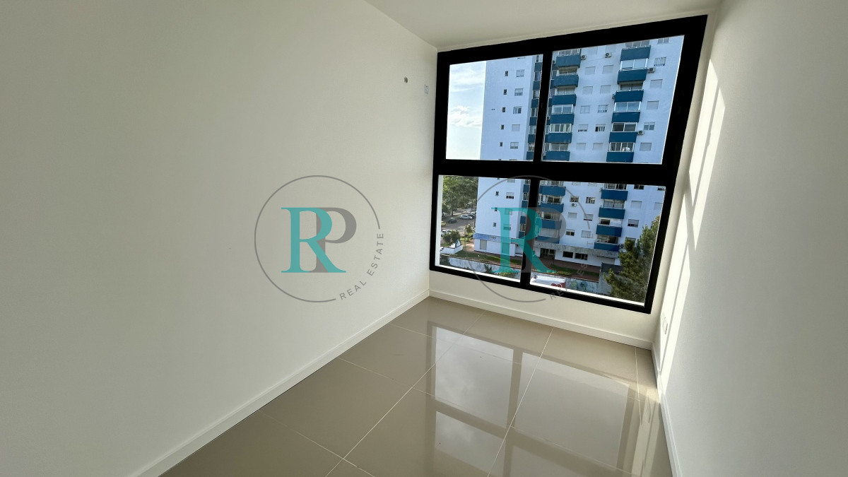 Apartamento ID.2049 - Apartamento de 2 dormitoiros en venta Punta Del Este 