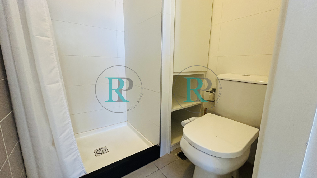 Apartamento ID.2125 - Apartamento de dos dormitorios a metros de playa brava y mansa en Punta del Este