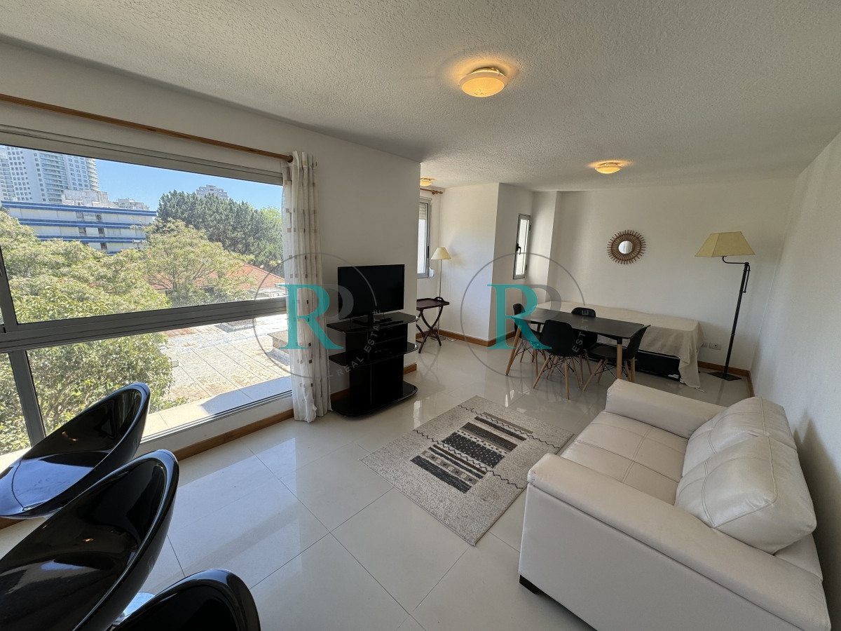 Apartamento ID.2129 - Apartamento de 1 dormitorio en venta Punta del Este
