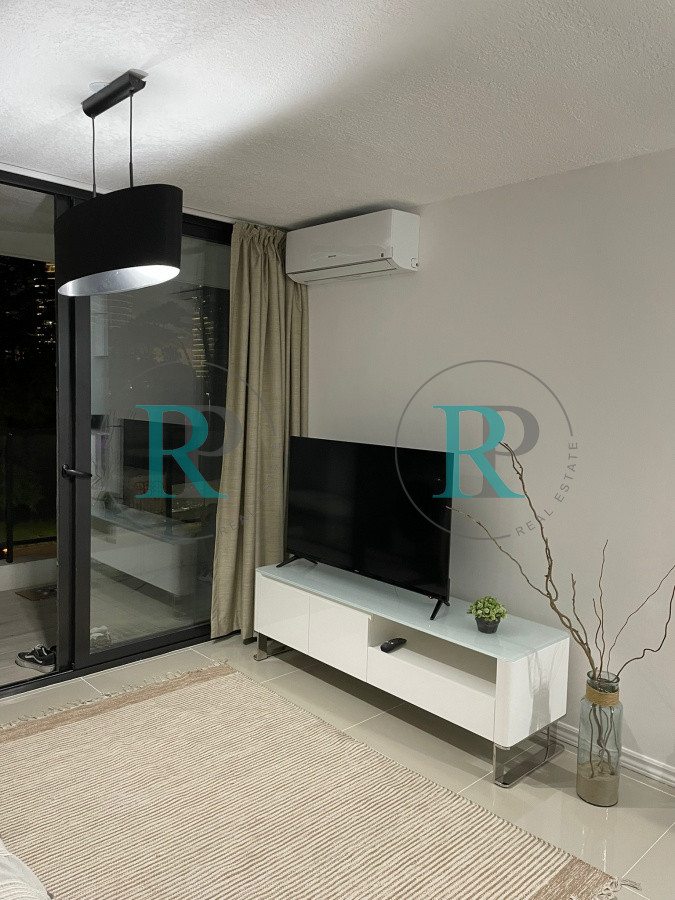 Apartamento ID.383 - Apartamento en venta 2 dormitorios (1 en suite) y 2 baños 