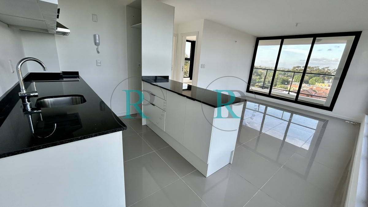 Apartamento ID.2049 - Apartamento de 2 dormitoiros en venta Punta Del Este 